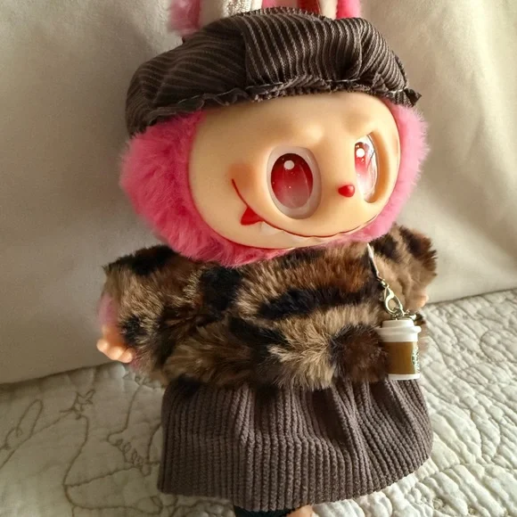Labubu Leopard Print Sweater, Skirt w/ Hat Outfit + “Starbucks” Cup - Picture 4 of 8